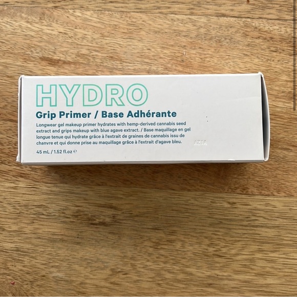 NWT IN BOX MILK MAKEUP Hydro Grip Primer,
hydrating face primer - Picture 3 of 4